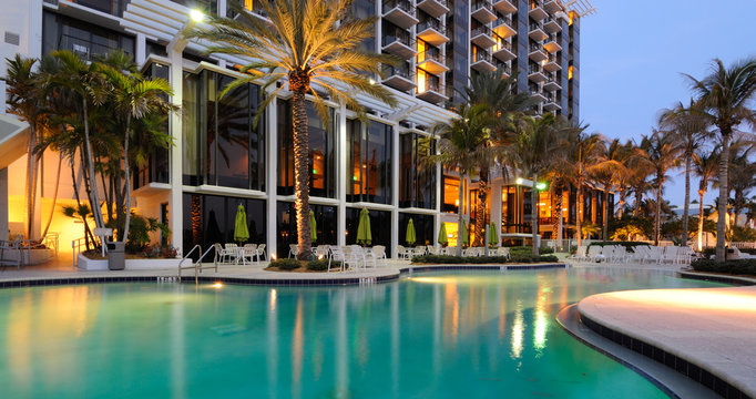 Hotels & Resorts